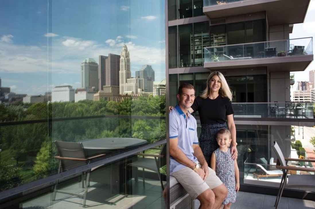 This Downtown Columbus Condo Offers a Scenic Retreat Arena District